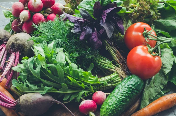Çeşitli çiğ organik sebzeler ile arka plan dokusu