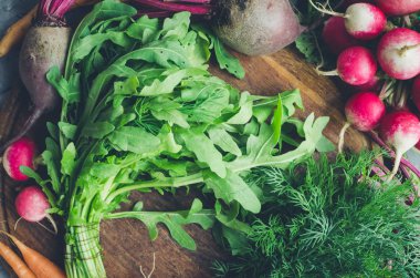 Çeşitli çiğ organik sebzeler ile arka plan dokusu