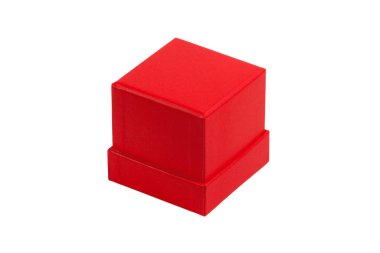 Beyaz izole arka plan üzerinde kırmızı karton hediye kutusu