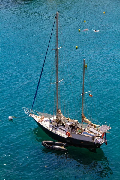 Two Masted Sailing Yacht Anchored Sea Vertical Version — Stock Photo, Image