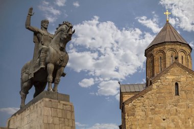 Vakhtang Gorgasali Anıtı. Tiflis, Gürcistan