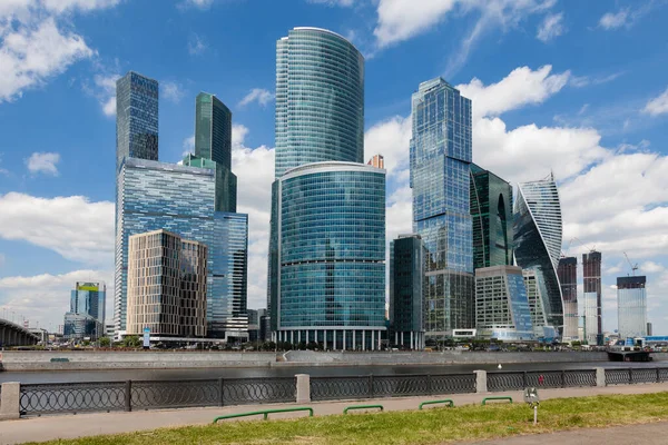 MOSCOW, RUSSIA, - 30 Haziran 2020: Moskova Uluslararası İş Merkezi 