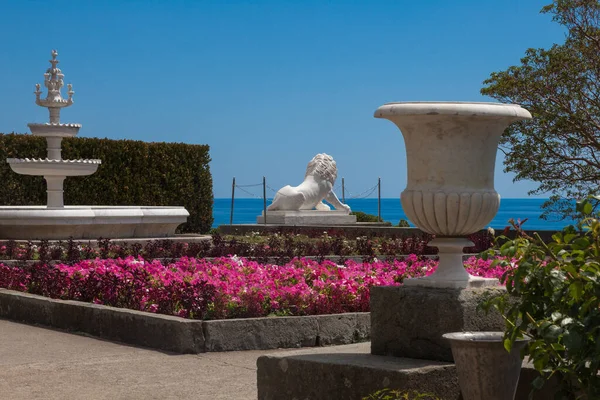 Alupka Crimea August 2020 Scenic View Sea Vorontsov Palace — 图库照片