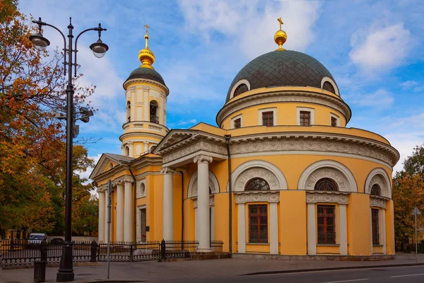 Εκκλησία Της Αναλήψεως Του Κυρίου Για Gorokhovaya Πόλο Στο Ιστορικό — Φωτογραφία Αρχείου