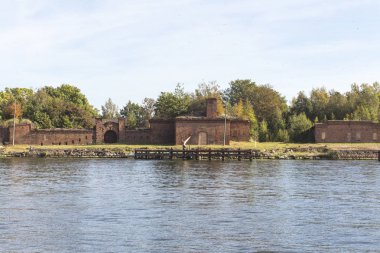 Gdansk Nehri Moltawa üzerinde eski bir kale. Polonya