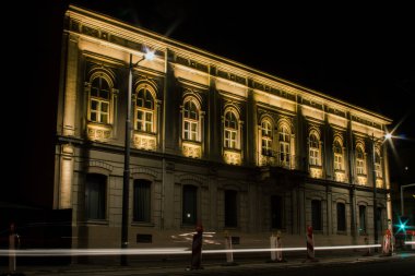 Merkezi Belgrad geceleri güzel bir ev. Sırbistan