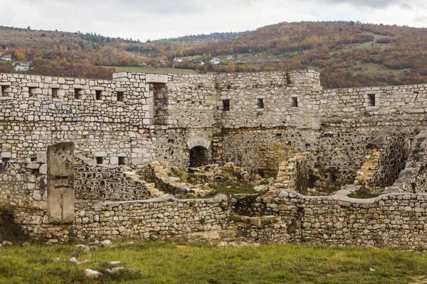 Saraybosna Şehir içinde Beyaz Kale duvarına. Bosna Hersek