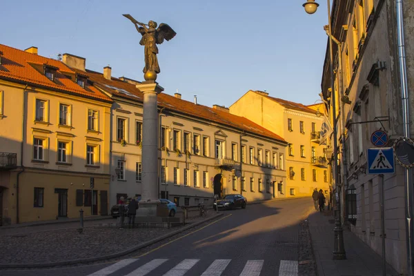 Der Platz Der Altstadt Von Vilnius Uzupis Bei Sonnenuntergang Litauen — Stockfoto