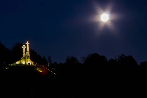 Nacht Uitzicht Heuvel Van Drie Kruisen Vilnius Litouwen — Stockfoto