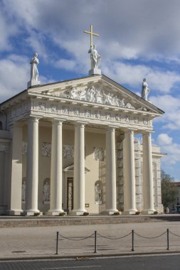 St Stanislaus Katedrali Bazilikası ve Vilnius St Ladislaus. Litvanya