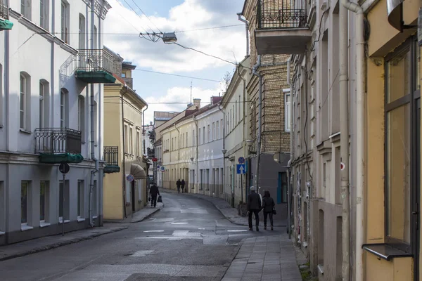 Vilnius Eski Kent Bölgesinde Dar Bir Cadde Litvanya — Stok fotoğraf