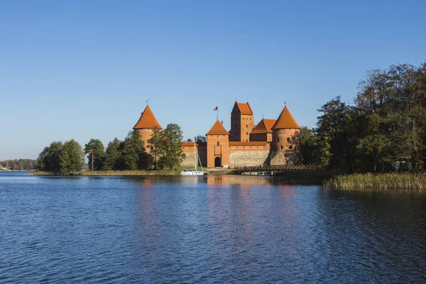 Castillo Trakai Isla Medio Del Lago Lituania — Foto de Stock