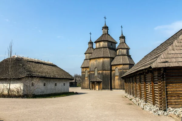 Pohled Dřevěný Kostel Národní Rezervaci Zaporizhzhia Sich Ostrově Khortytsia Zaporizhzhia — Stock fotografie