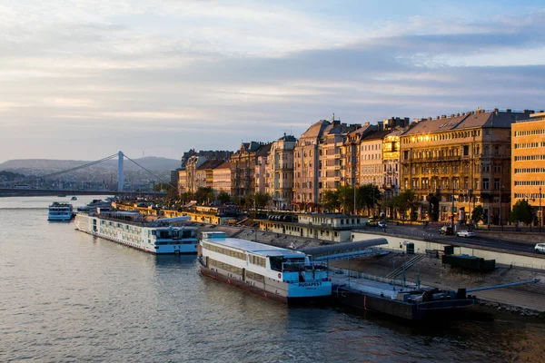 Вид Набережную Дуная Будапеште Закате Венгрия — стоковое фото