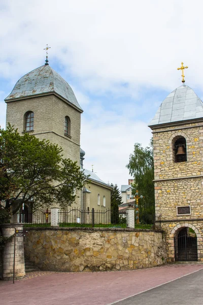 Widok Kościół Podwyższenia Krzyża Tarnopolu Ukraina — Zdjęcie stockowe