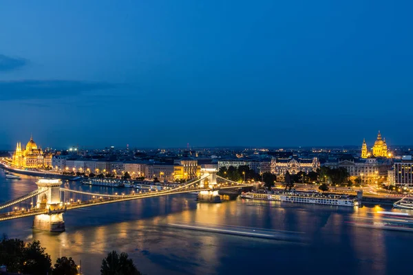 Vista Nocturna Del Dique Del Río Danubio Budapest Hungría — Foto de Stock