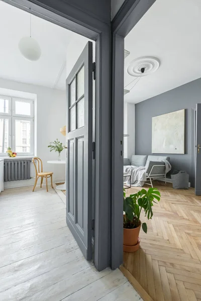 회색과 아파트 바닥과 — 스톡 사진