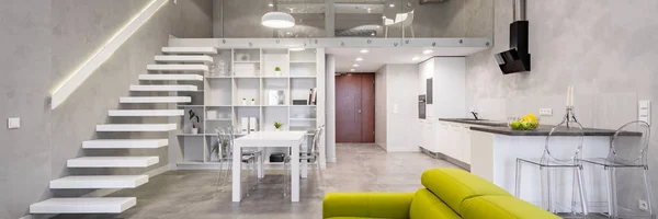 Storied Loft Apartment Green Couch Stairs Table Open Kitchen Panorama — Stock Photo, Image