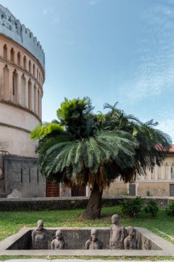 Eski köle pazarı anıtı, Zanzibar