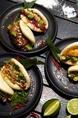 üç asya yemekleri seti