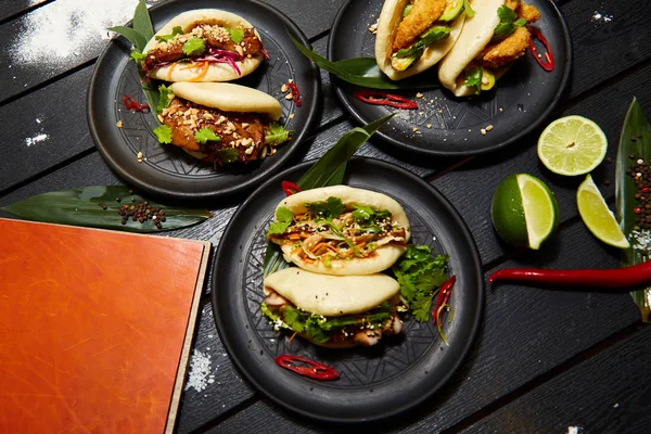 üç asya yemekleri seti