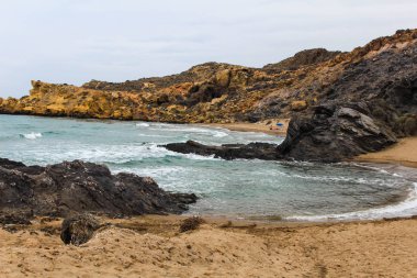 Akdeniz Plajı Detay Yüzeyi