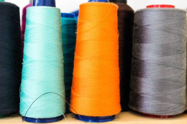 Bobin Dikiş Nesnesi Renkleri