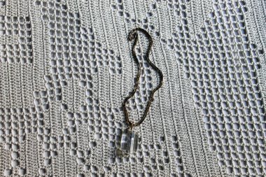 Tığ İşi Arka Planda Nexklace