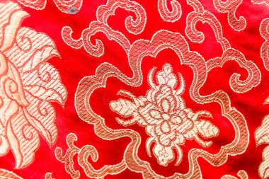 Kırmızı ve Altın Çin İpek Kumaş
