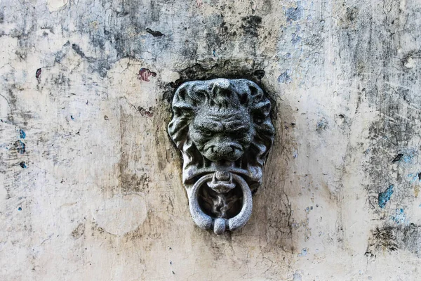 Taş Çeşme Detay Duvar