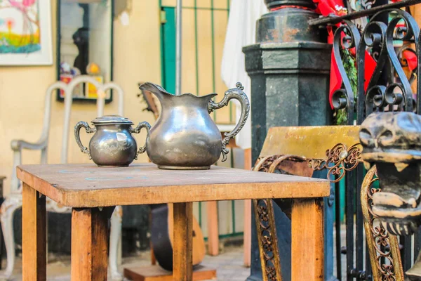 Vintage Patio Dış Mekan Retrosu