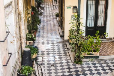 Vintage Koridor Binası Retro