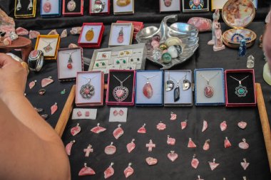 Bilezik Küpe Mücevher Nesneleri