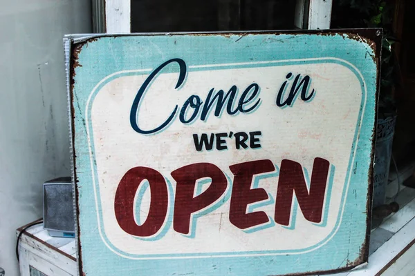 Vintage Poster Retro Açık