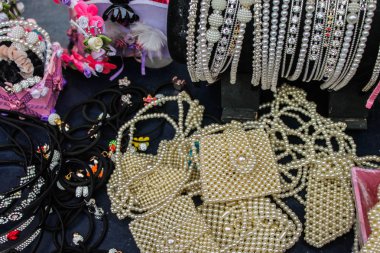 İnci Kolyeler Dekorasyon Mücevheri