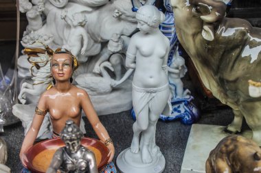 Antika Porselen Nesneler Retro