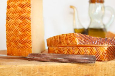 Zeytinyağı Aperitif ve Peynir