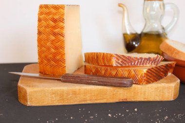 Zeytinyağı Aperitif ve Peynir