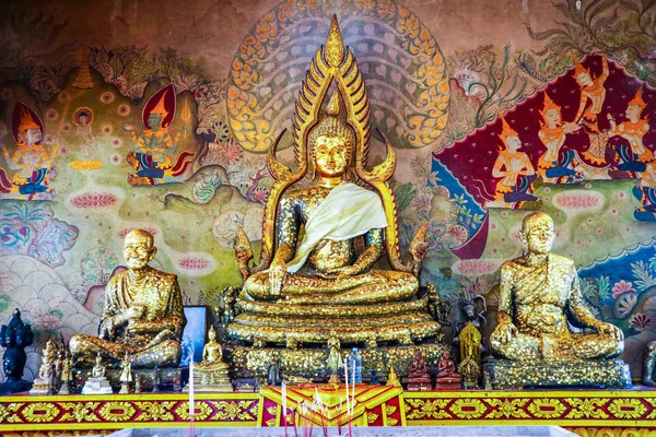 Marzo 2018 Wat Phra Yai Pattaya Chonburi Tailandia Buda Oro —  Fotos de Stock