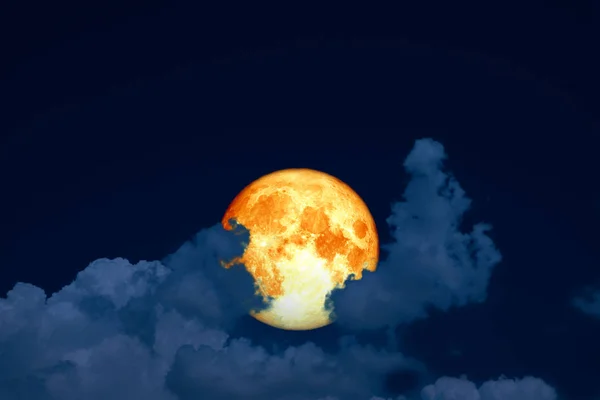Pleine Lune Sang Retour Sur Silhouette Nuage Ciel Bleu Nuit — Photo