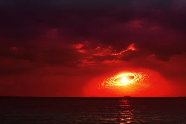 Neutron Night Sea Back Silhouette Red Cloud Elementi Questa Immagine — Foto Stock