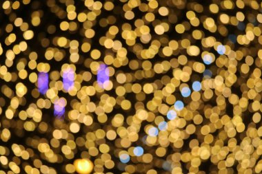 bulanıklık ve bokeh renkli ışık ve gece g altın renk soyut