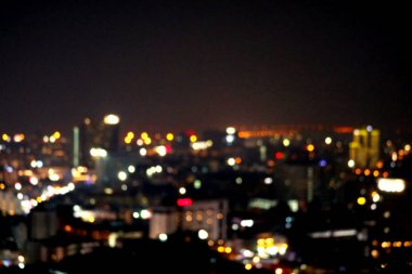 gece gökyüzünde şehrin bulanıklık gökkuşağı ışık renk soyut