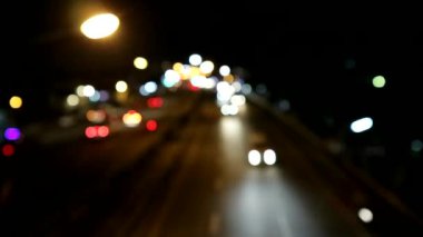 gece yol ve ışık aracın bokeh bulanıklık