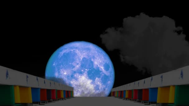Blauwe maan beweegt terug op de nachtelijke hemel en wazige donkere wolken passeren op de regenboogbrug — Stockvideo