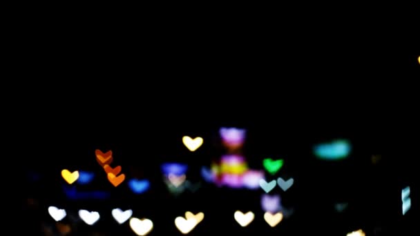 Θολούρα και bokeh σχήμα καρδιάς στο φως νύχτα δρόμο της πόλης pattaya — Αρχείο Βίντεο