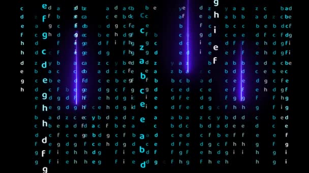 Alfabeto de matriz y efecto de luz abstracta láser violeta cayendo en pantalla negra — Vídeo de stock