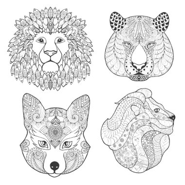 Bir grup hayvan kafası..