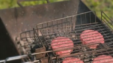 Izgara Dana pirzola. Yakın çekim.