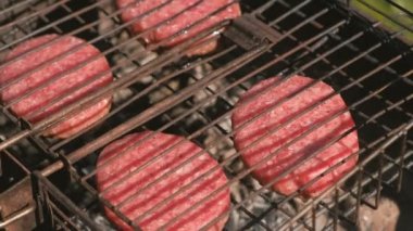 Izgara Dana pirzola. Yakın çekim.